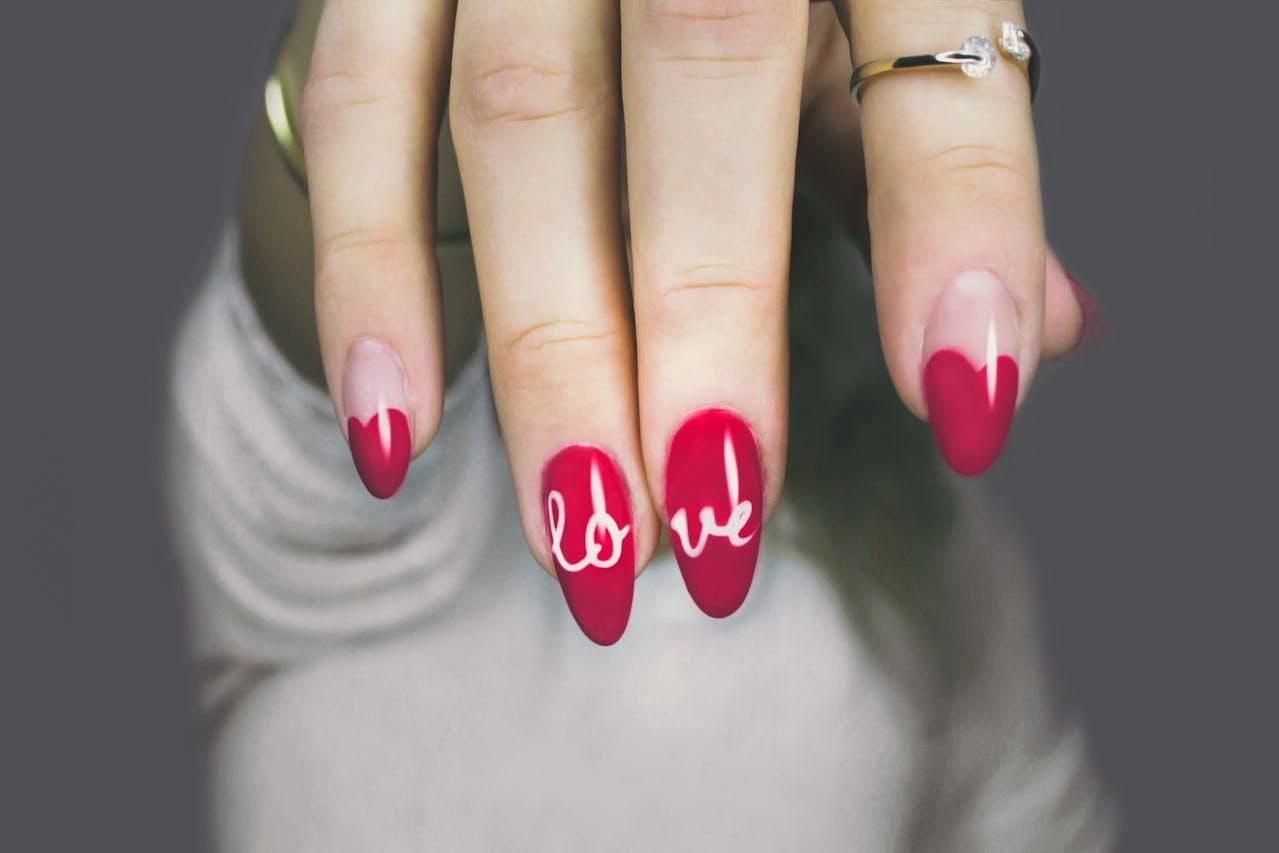 Vente privee OPI : vernis a ongles tendances pour une manucure au top